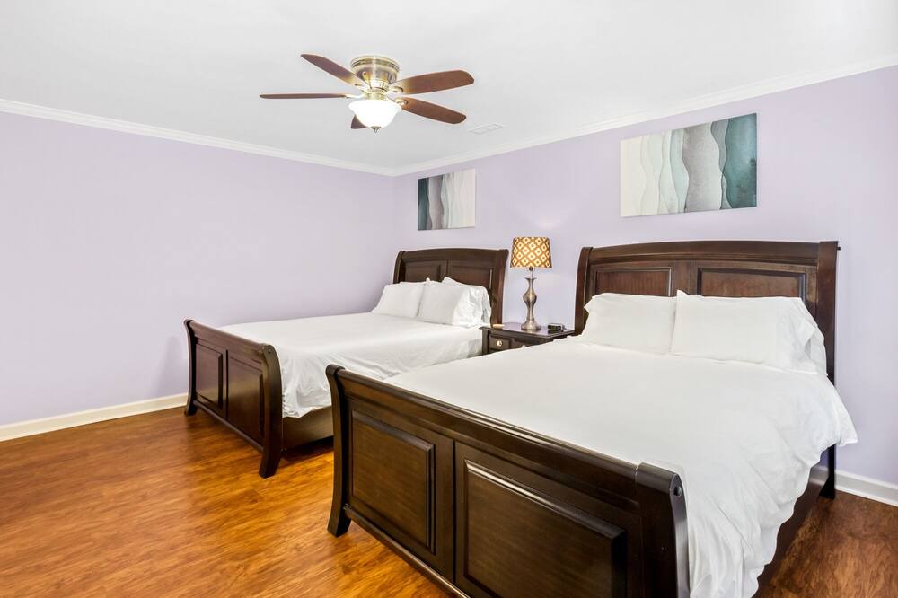 Photo of Bedroom in Northeast Raleigh