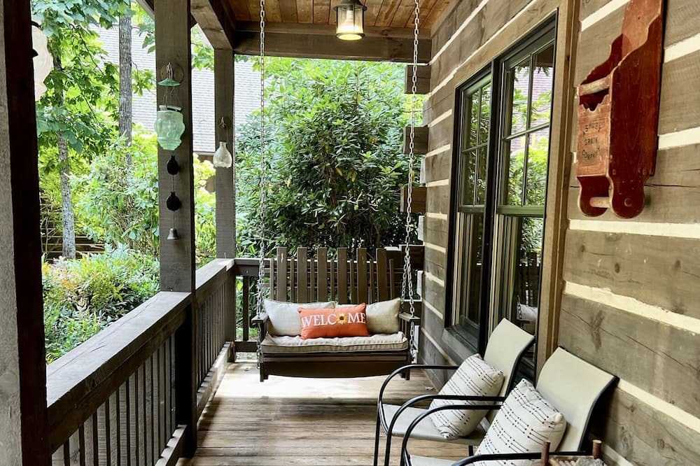 Photo of Patio Balcony in Franklin