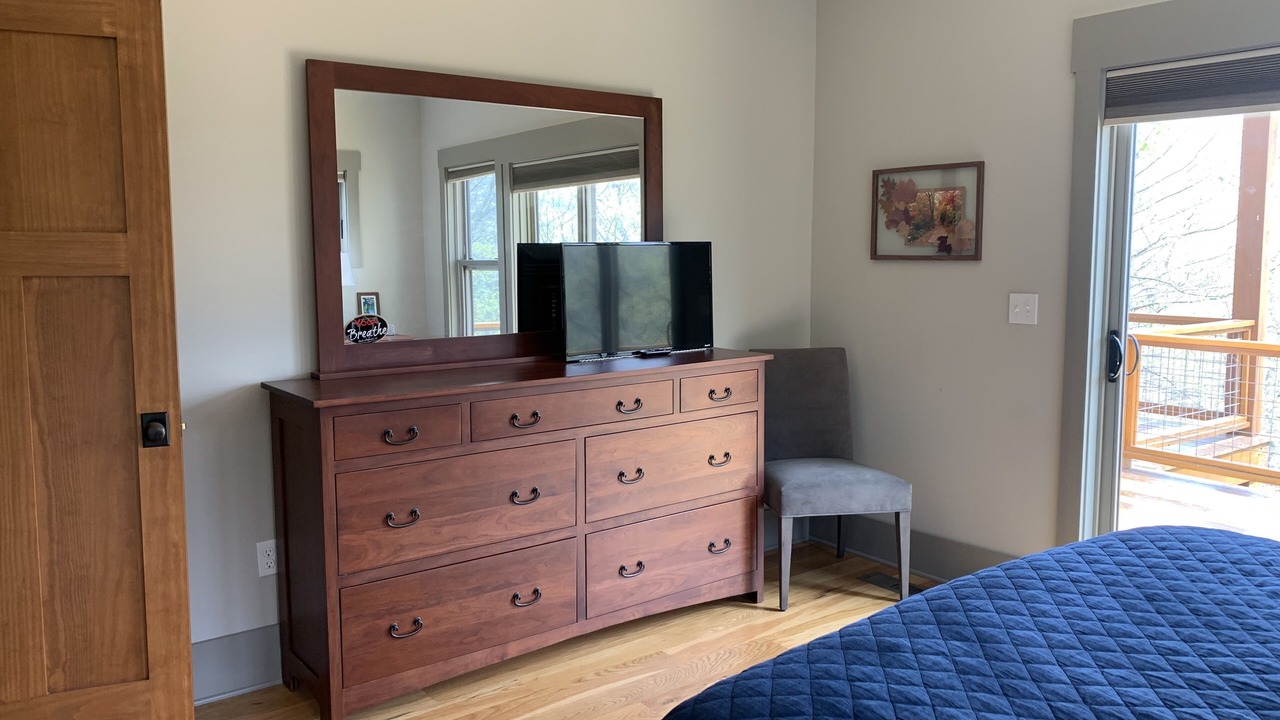 Photo of Bedroom in Laurel Ridge
