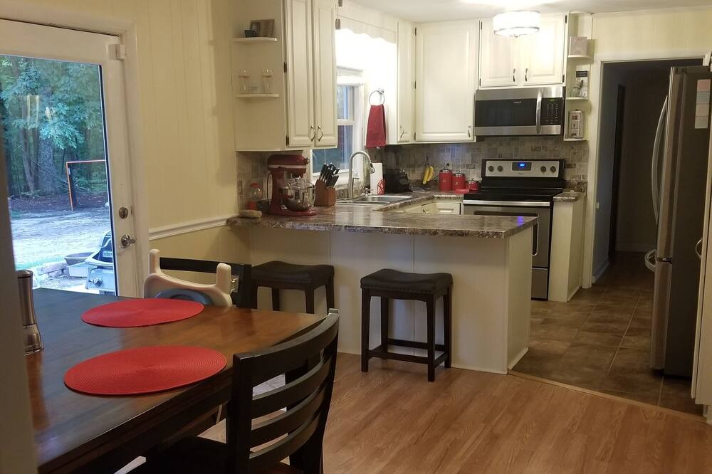 Photo of Bedroom in Reidsville