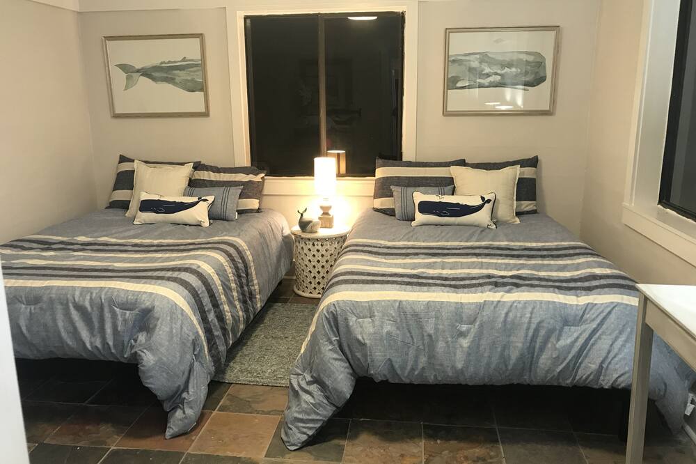 Photo of Bedroom in Saint Helena Island