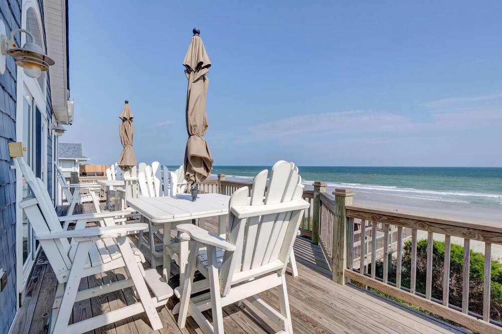 Photo of Patio Balcony in Topsail Beach