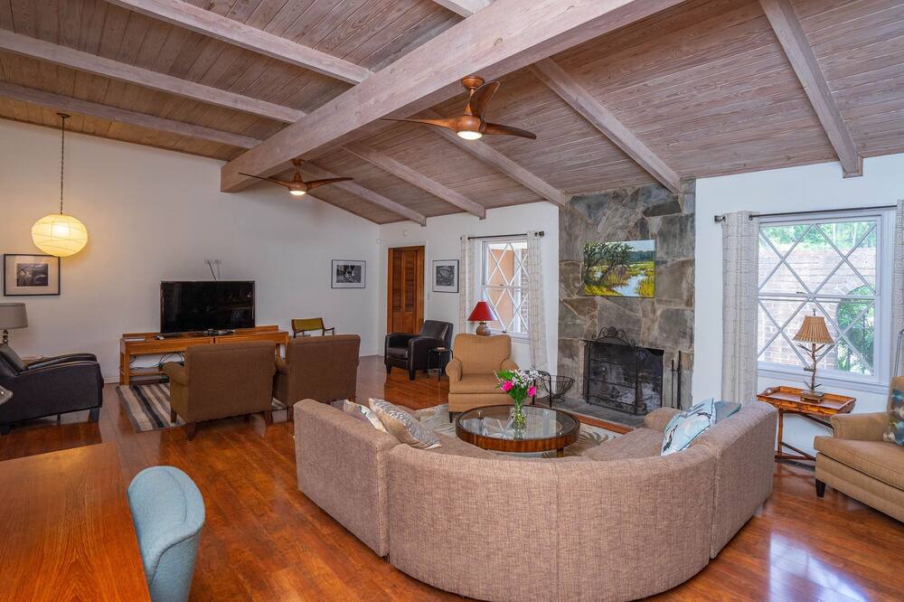 Photo of Livingroom in Beaufort