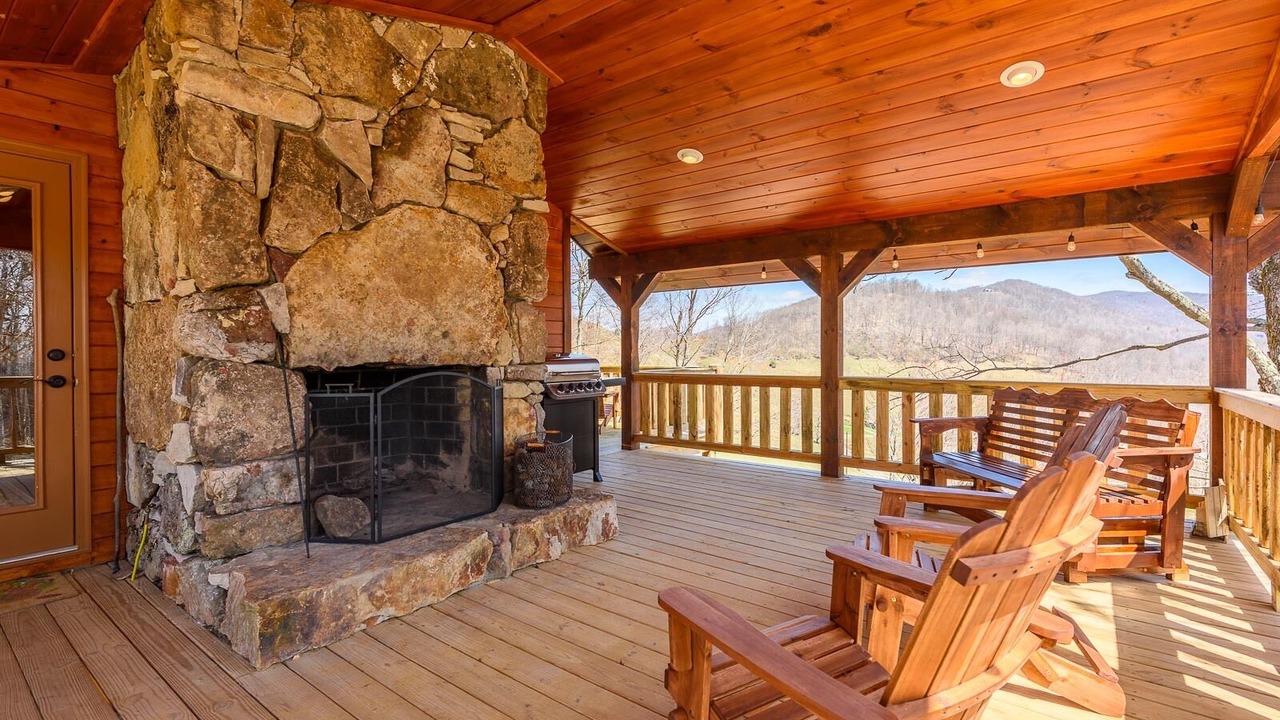 Photo of Patio Balcony in Todd