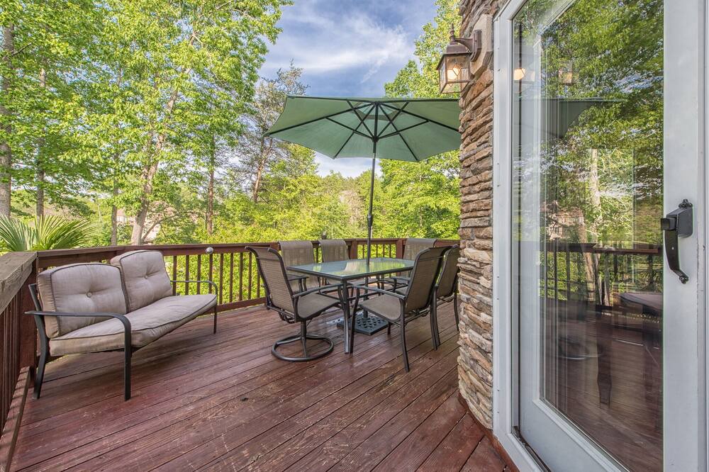 Photo of Outdoor in Barium Springs