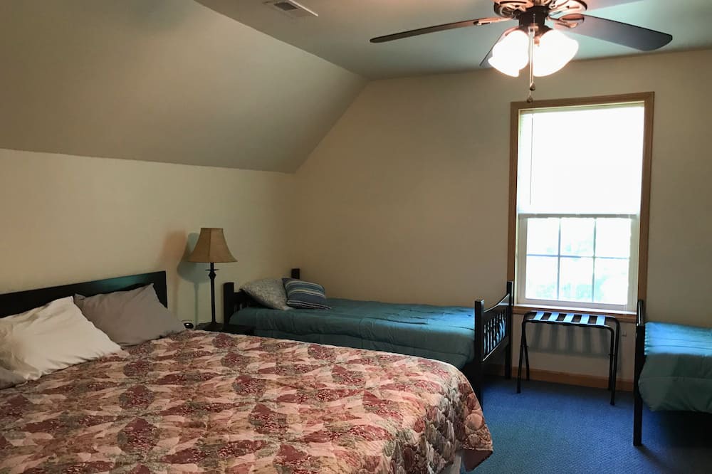 Photo of Kitchen in Lake Toxaway