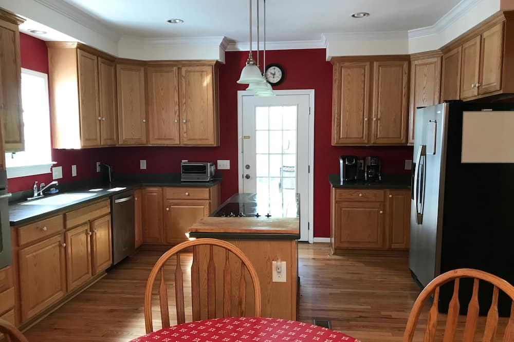 Photo of Kitchen in Lake Toxaway
