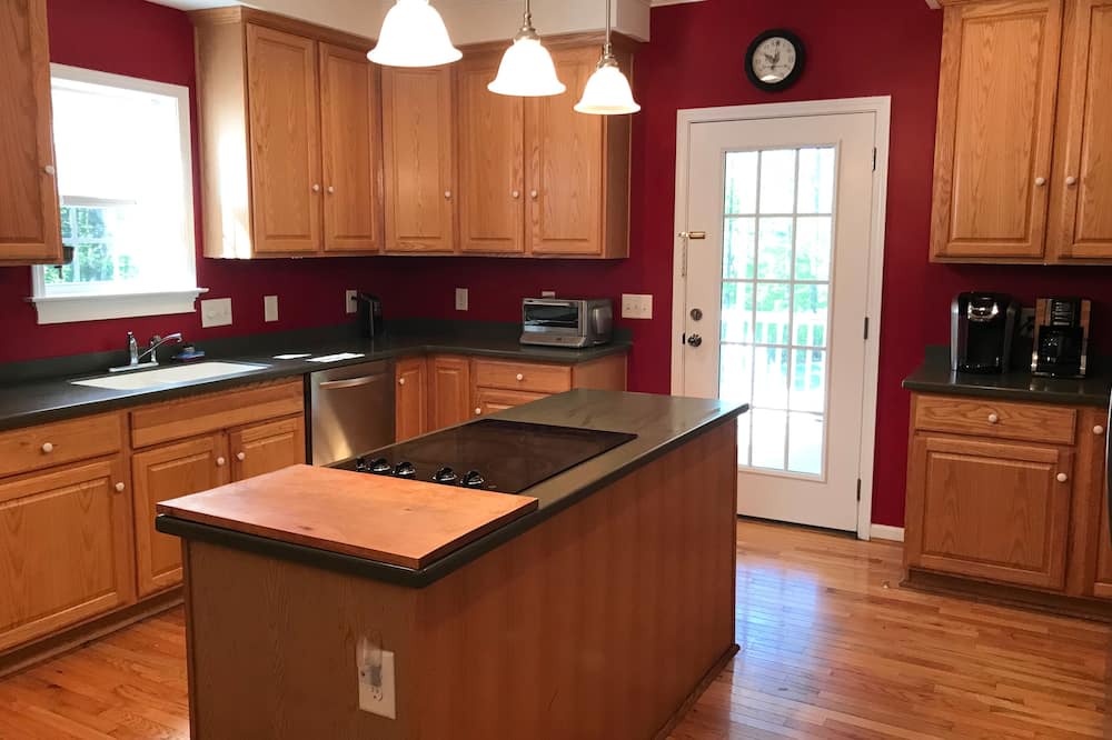 Photo of Kitchen in Lake Toxaway