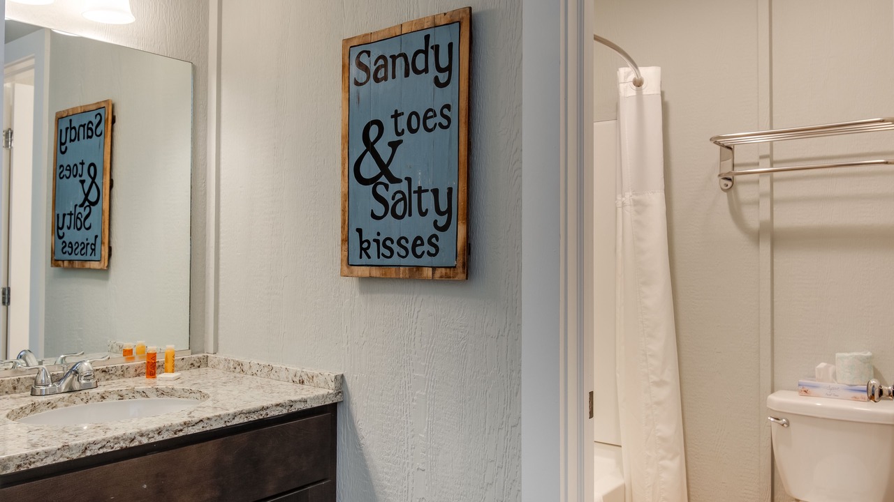 Photo of Bathroom in Kill Devil Hills