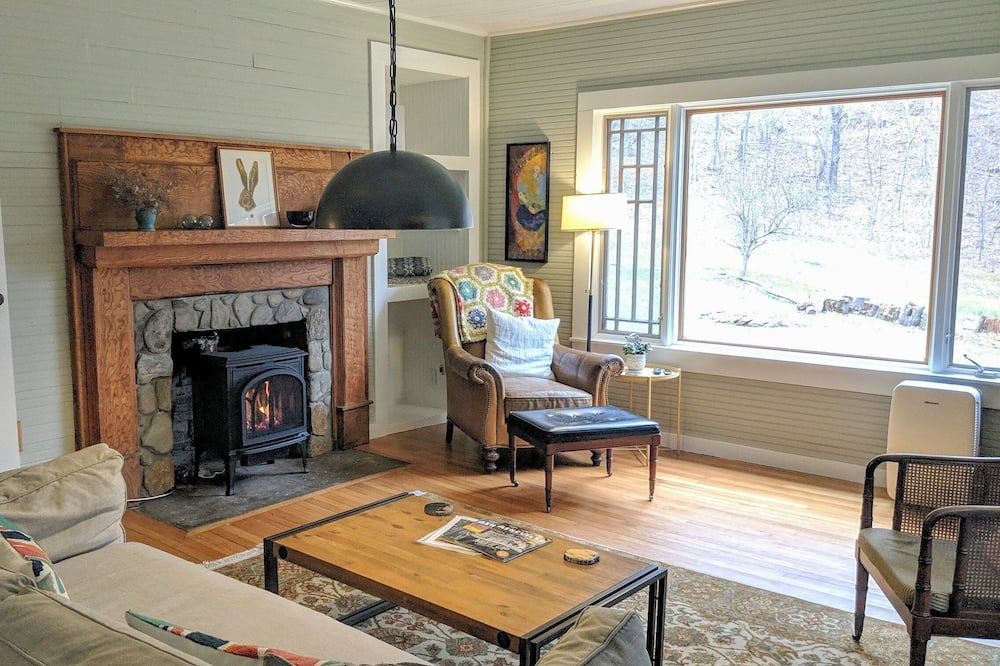 Photo of Bedroom in Burnsville