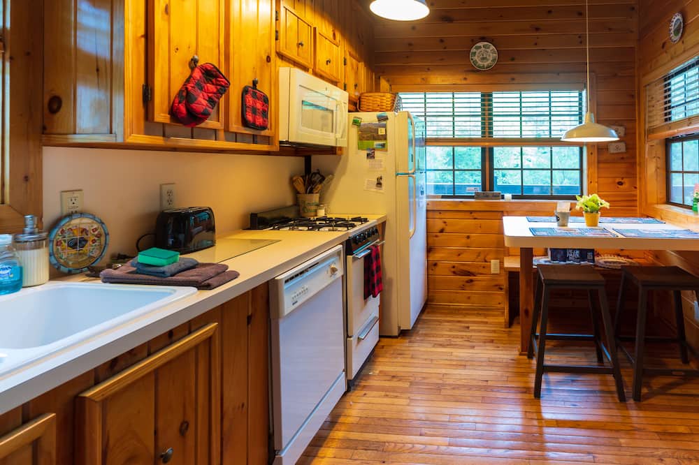 Photo of Kitchen in Bear Den