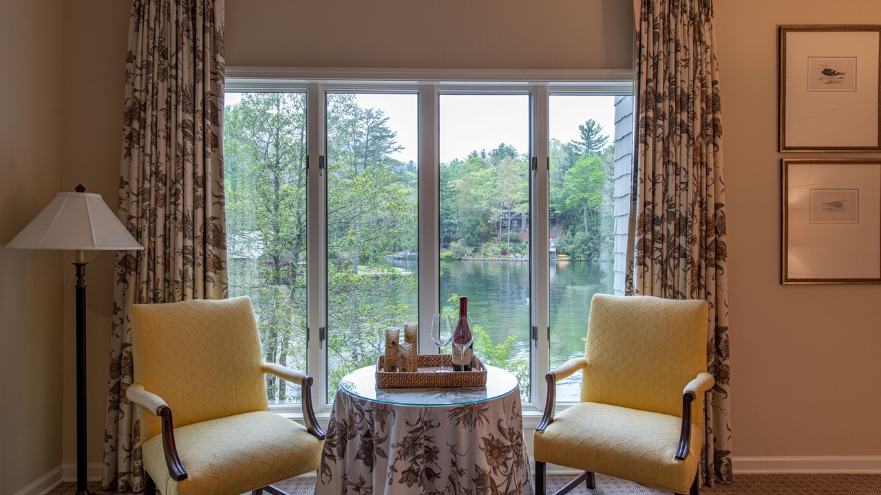 Photo of Bedroom in Lake Toxaway