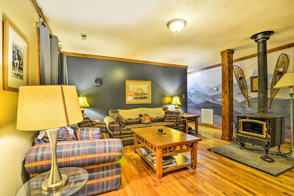 Photo of Bedroom in Swannanoa