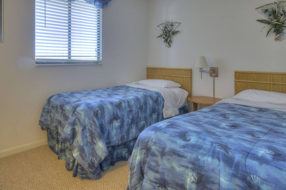 Photo of Bedroom in Atlantic Beach