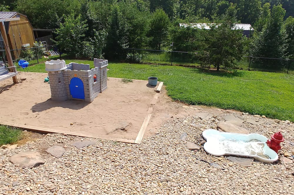 Photo of Outdoor in Lenoir