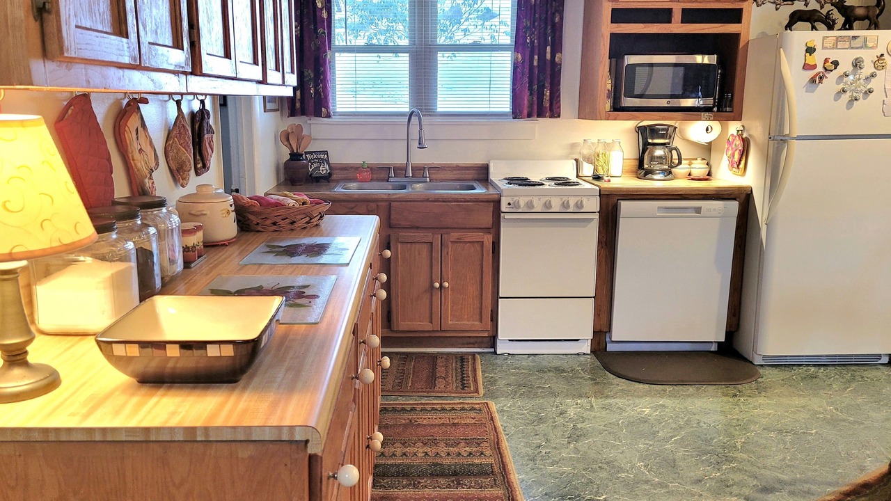 Photo of Kitchen in Maggie Valley