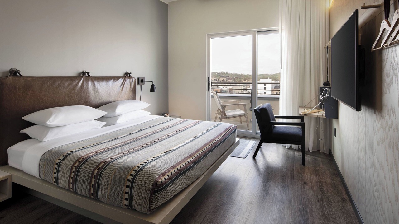 Photo of Bedroom in Hillsboro Village