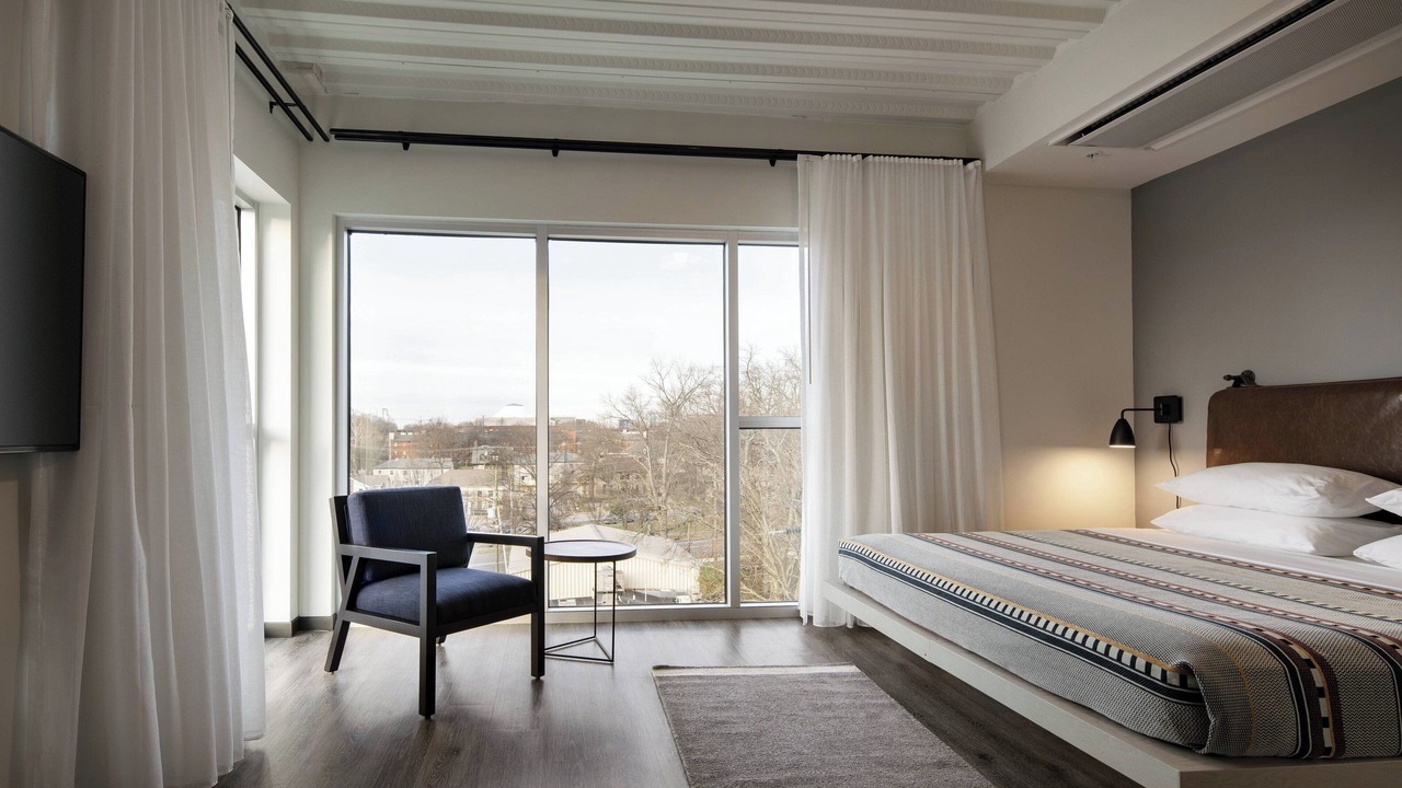 Photo of Bedroom in Hillsboro Village