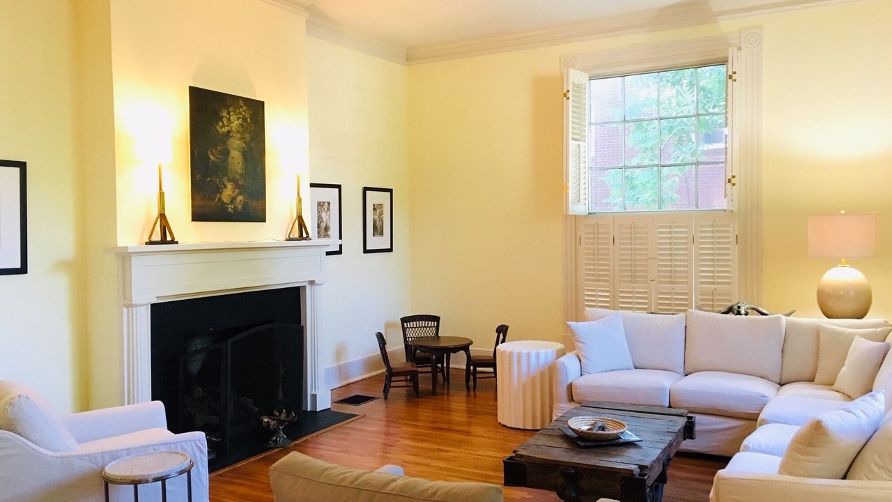 Photo of Livingroom in Morganton