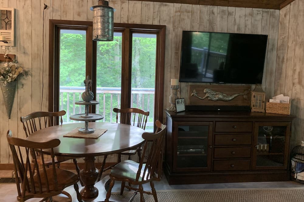 Photo of Kitchen in Robbinsville