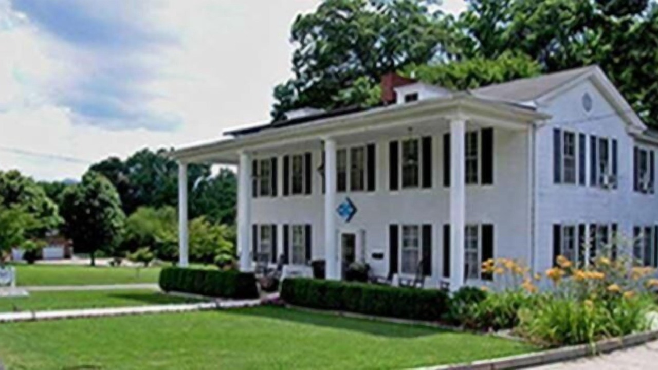 Photo of Outdoor in Burnsville