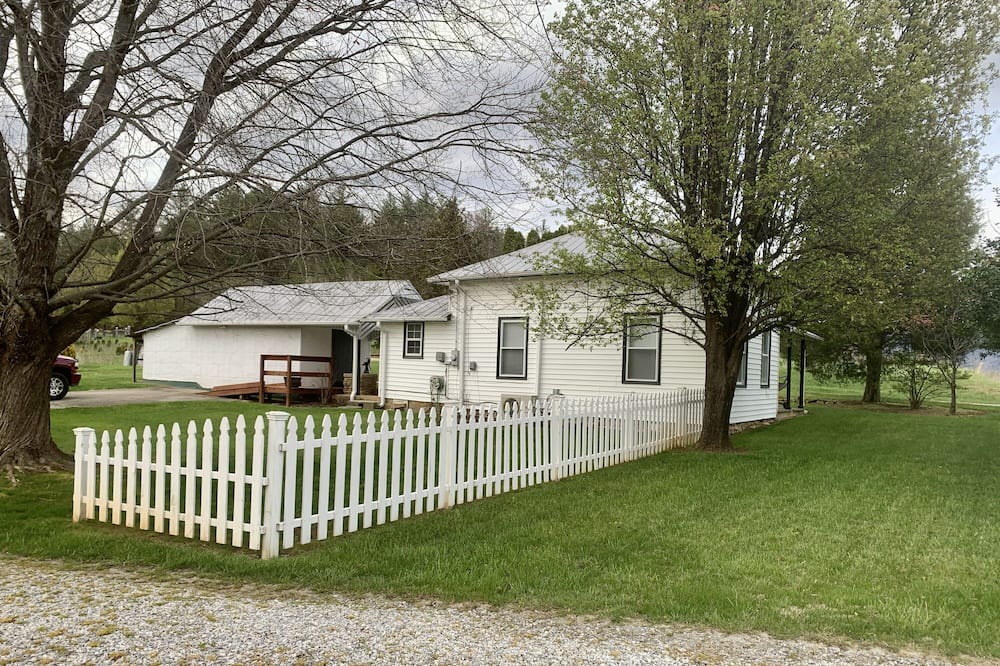 Photo of Outdoor in Marion