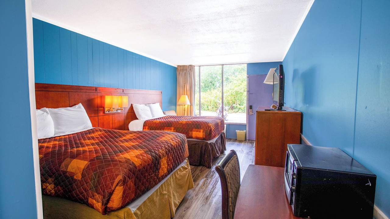 Photo of Bedroom in Kernersville