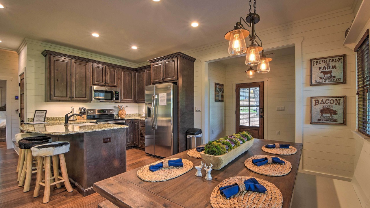 Photo of Kitchen in Glenville