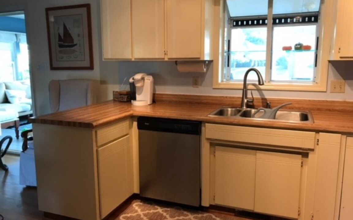 Photo of Kitchen in Fairfield Harbour