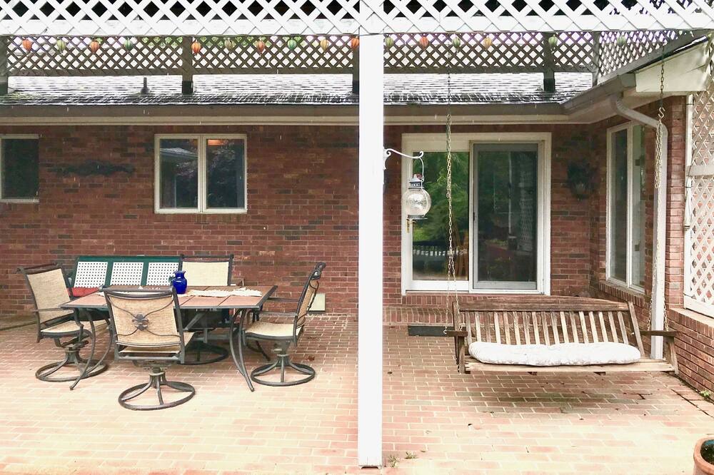 Photo of Patio Balcony in Skyland