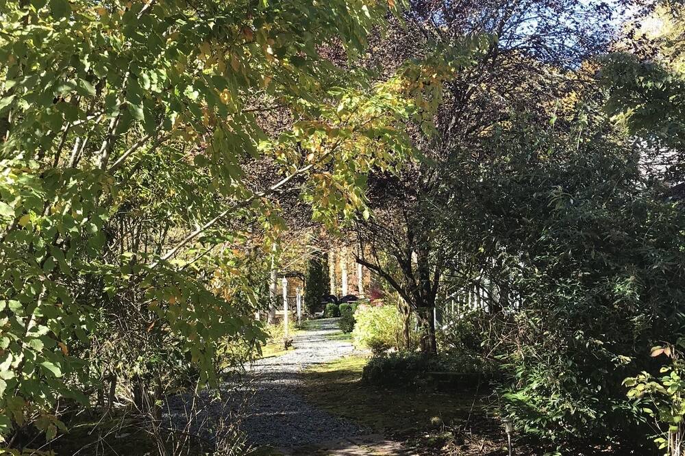 Photo of Outdoor in Robbinsville