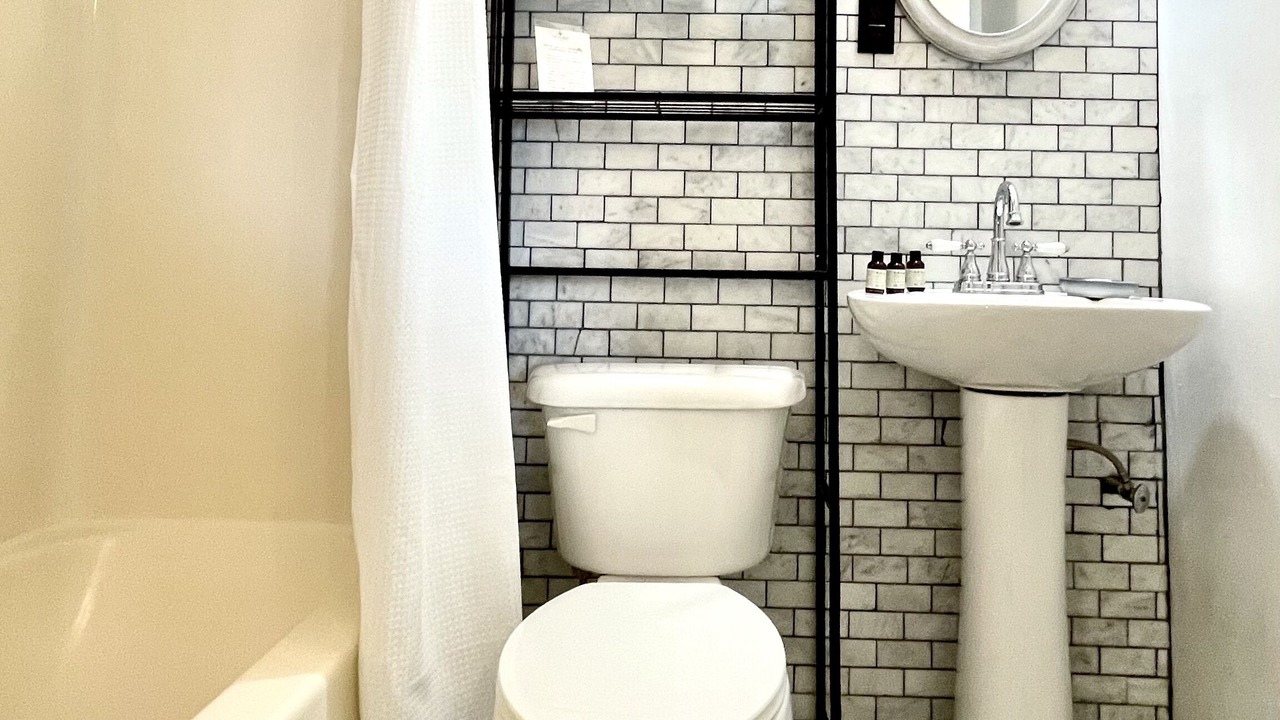 Photo of Bathroom in Marion