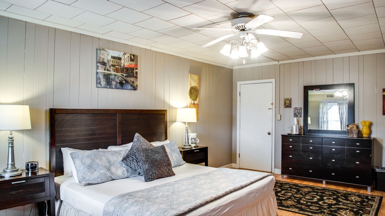 Photo of Bedroom in Blowing Rock