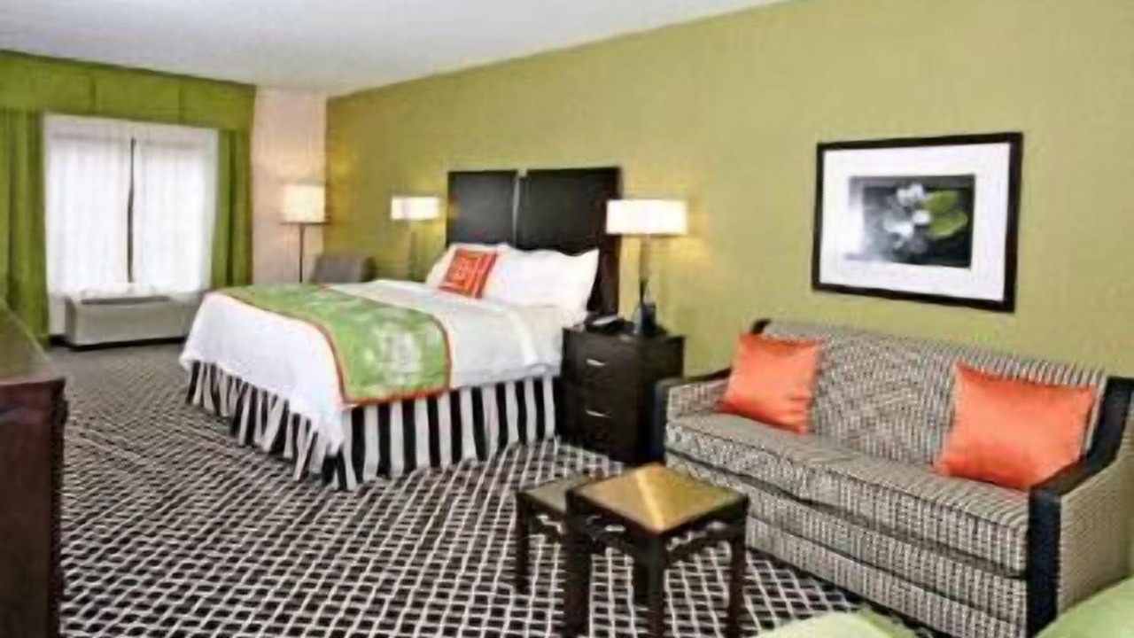 Photo of Bedroom in Elkin