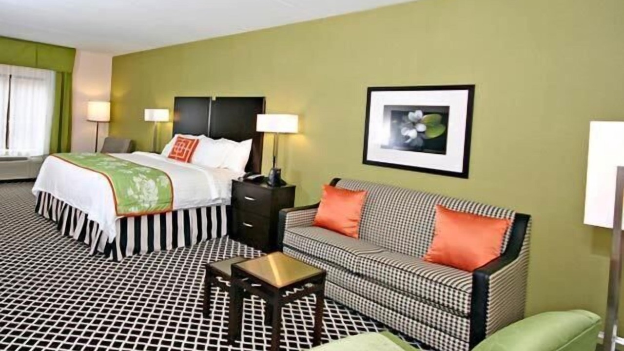 Photo of Bedroom in Elkin