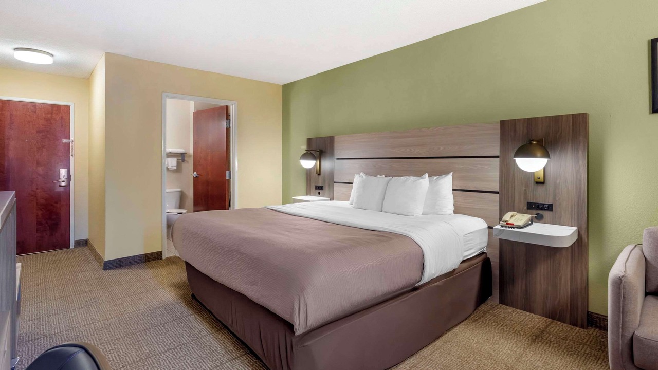 Photo of Bedroom in Southwest Raleigh