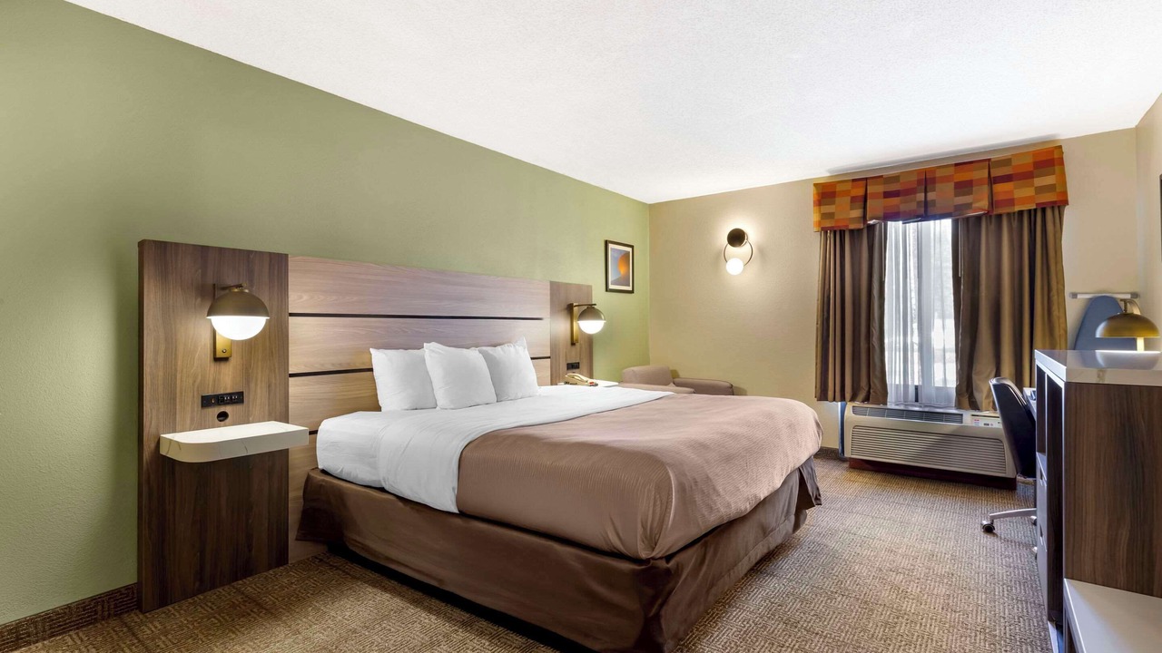 Photo of Bedroom in Southwest Raleigh