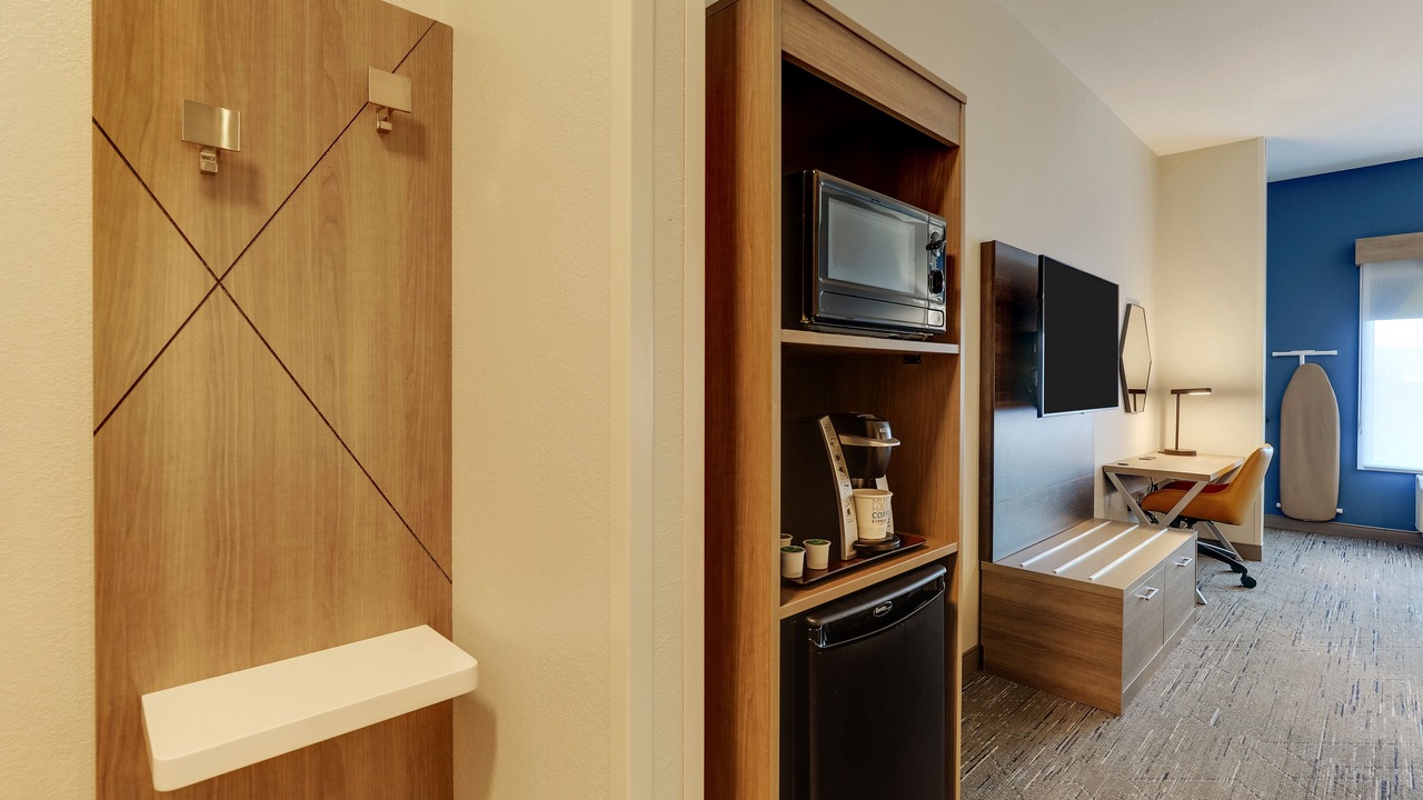 Photo of Bedroom in Leland