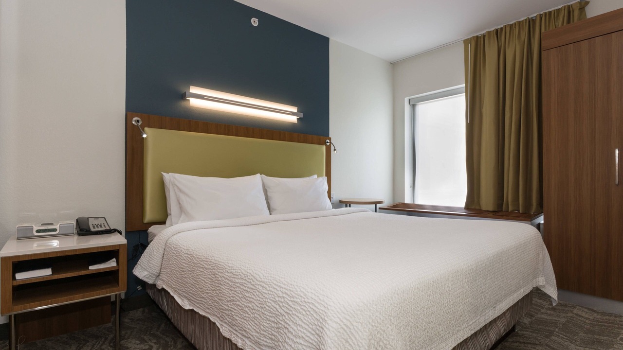 Photo of Bedroom in Ballantyne