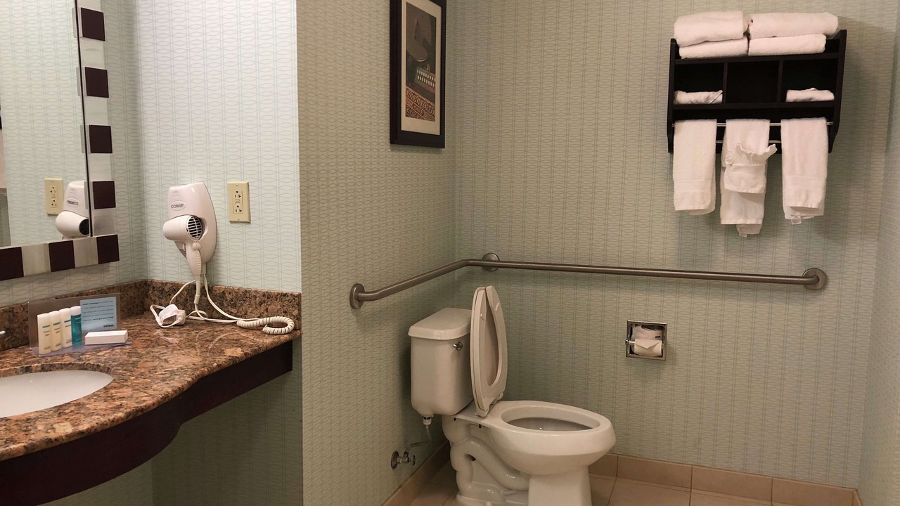 Photo of Bathroom in Pennington Bend