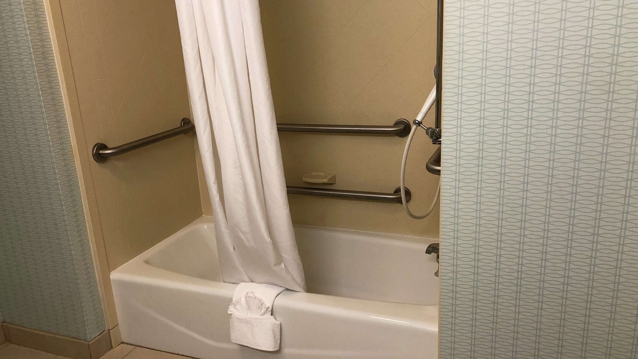 Photo of Bathroom in Pennington Bend