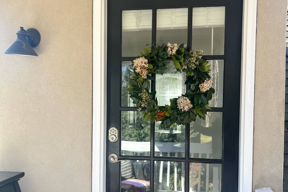 Photo of Patio Balcony in Old Irving Park