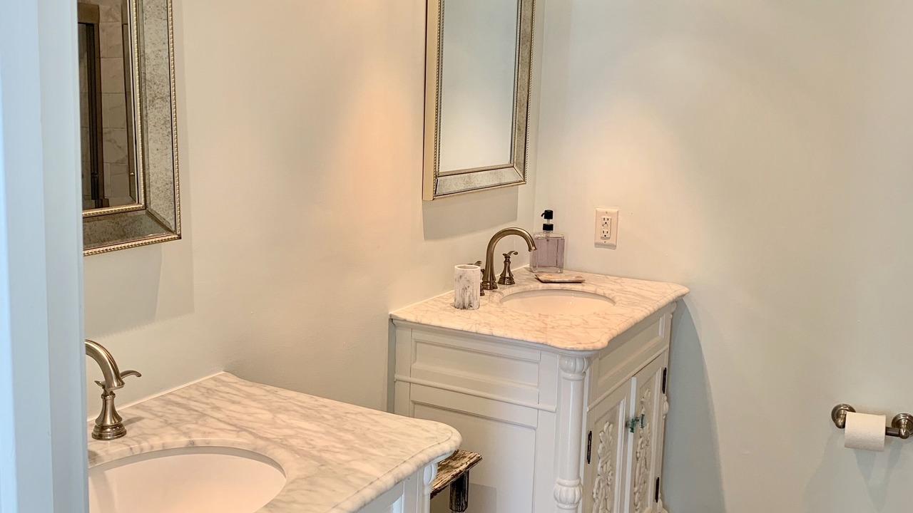 Photo of Bathroom in Wrightsville Beach
