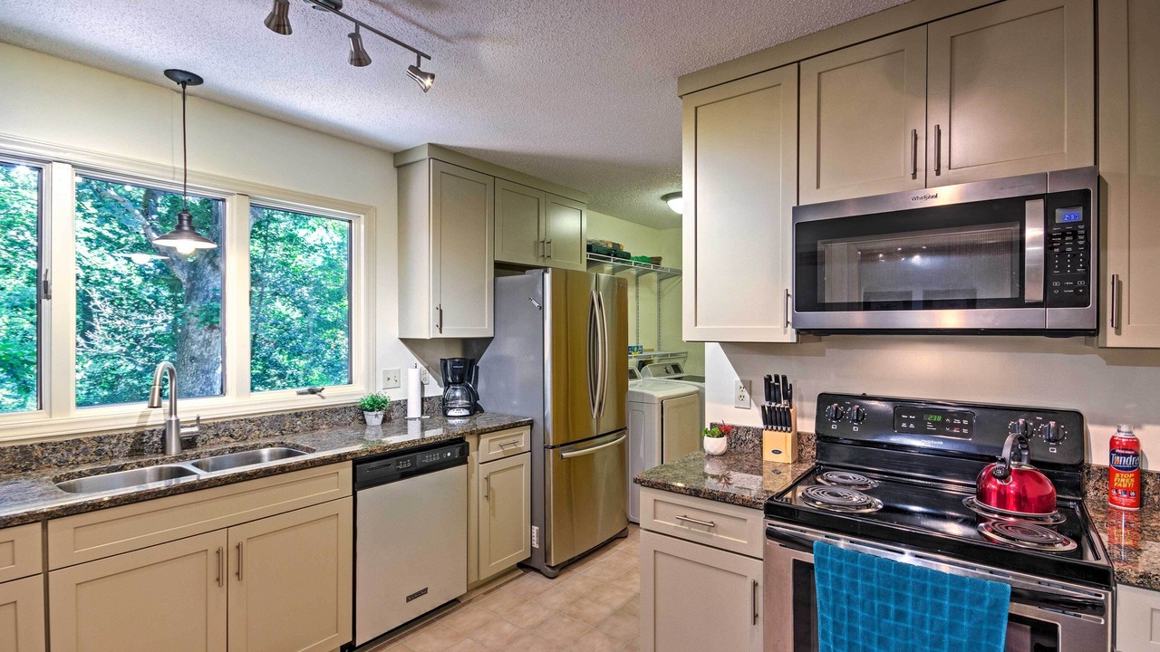 Photo of Kitchen in Royal Pines