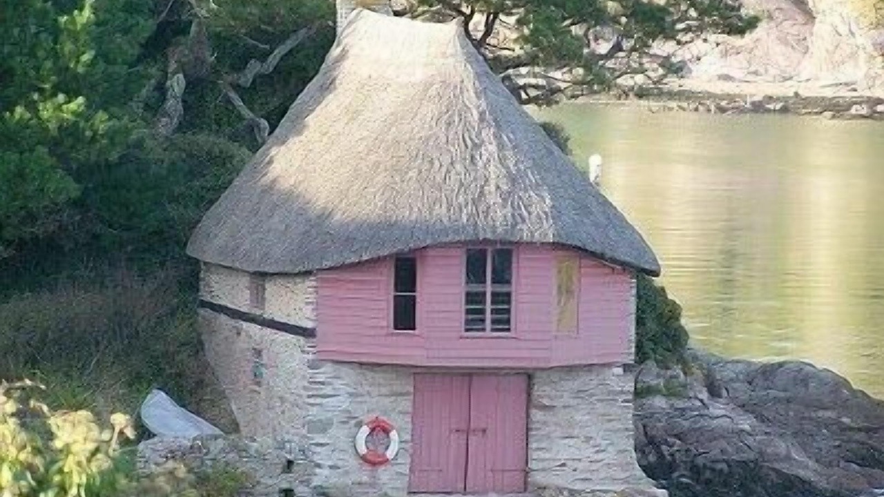 Photo of Buildings in Burgh Island