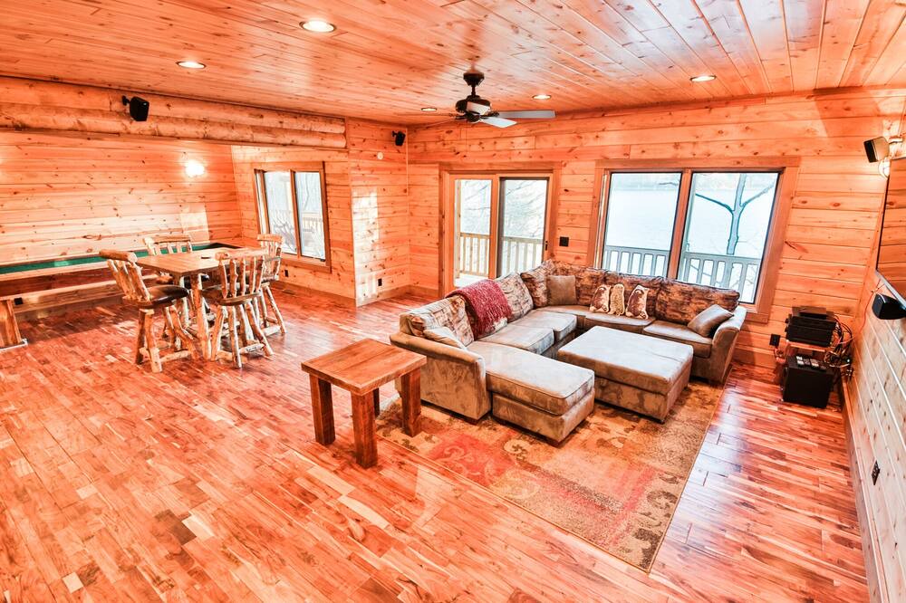 Photo of Livingroom in Topton