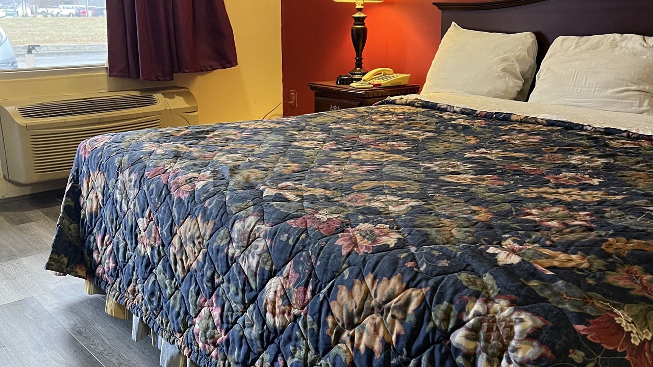 Photo of Bedroom in Williamston