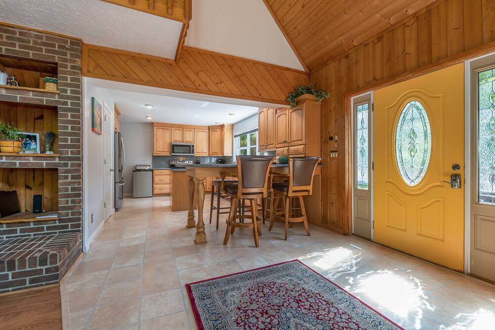 Photo of Livingroom in Mills River