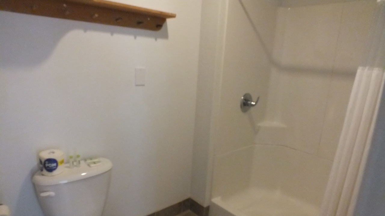 Photo of Bathroom in Manteo