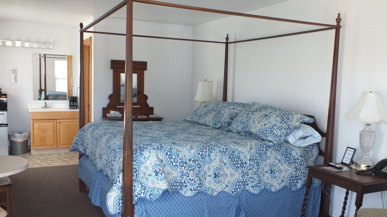 Photo of Bedroom in Manteo